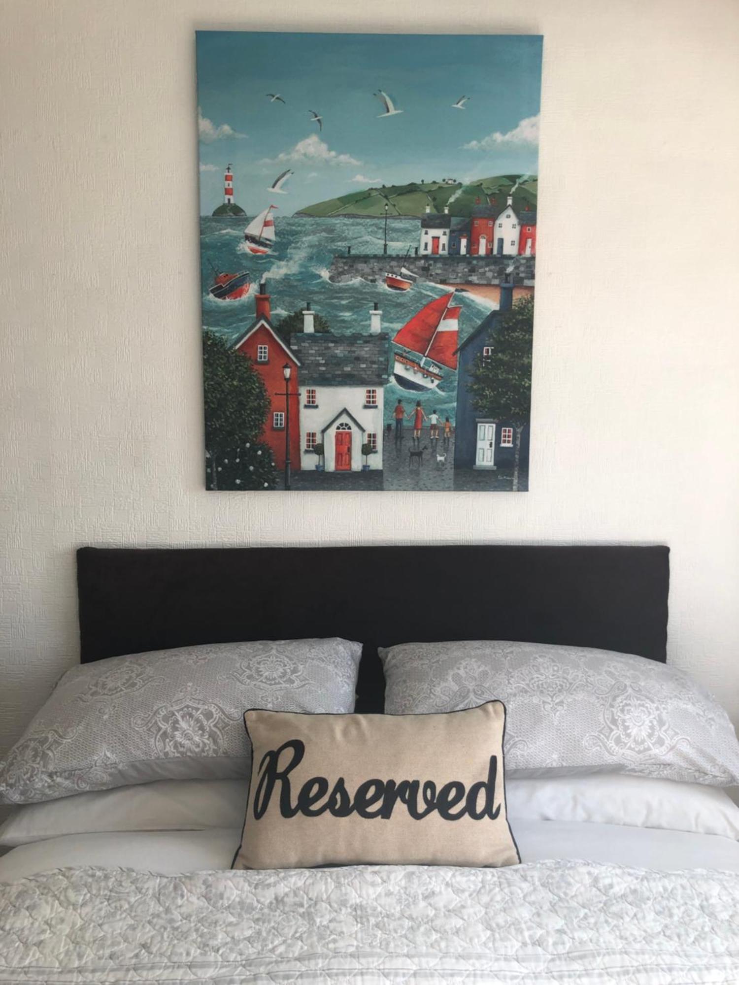 Southend Airport Bed & Breakfast Рочфорд Экстерьер фото